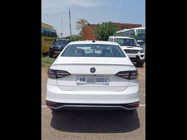 Used Volkswagen Virtus [2022-2023] Highline 1.0 TSI AT in Zirakpur