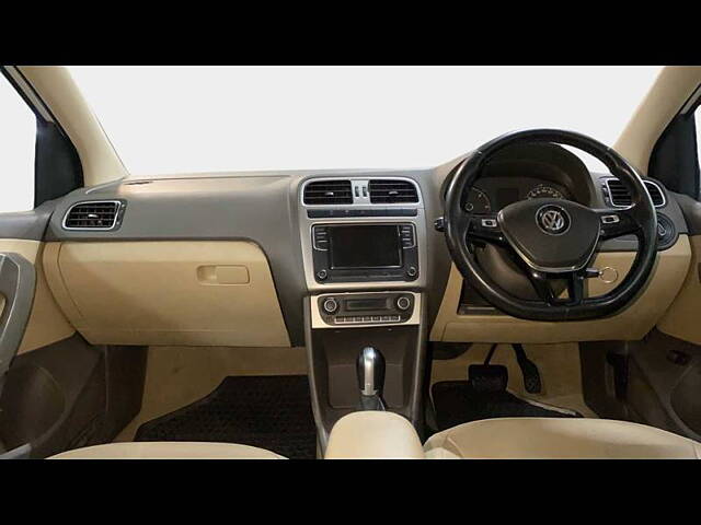 Used Volkswagen Vento [2015-2019] Highline Diesel AT [2015-2016] in Chandigarh