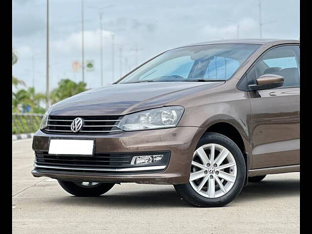 Used Volkswagen Vento [2015-2019] Highline Diesel AT [2015-2016] in Surat