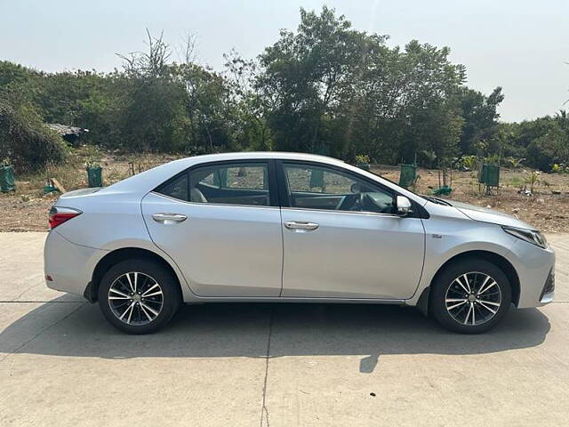 Used Toyota Corolla Altis [2014-2017] VL AT Petrol in Mumbai