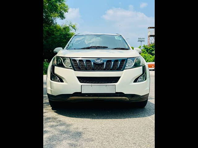 Used 2016 Mahindra XUV500 in Delhi