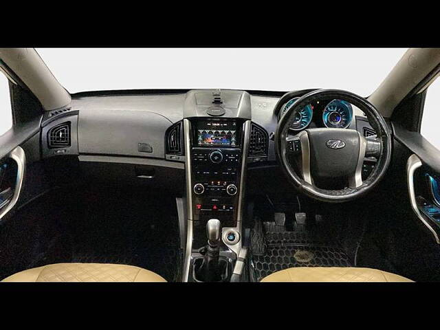 Used Mahindra XUV500 W7 [2018-2020] in Mumbai