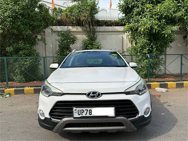 Used 2015 Hyundai i20 Active in Kanpur