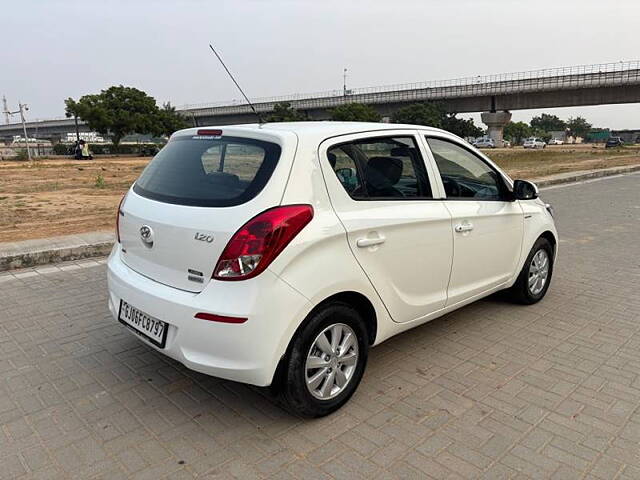 Used Hyundai i20 [2012-2014] Sportz (AT) 1.4 in Ahmedabad