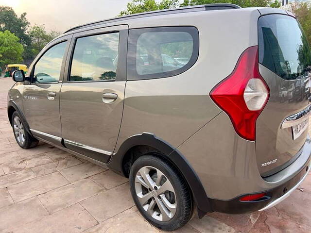 Used Renault Lodgy 110 PS RXZ 7 STR STEPWAY [2015-2016] in Delhi