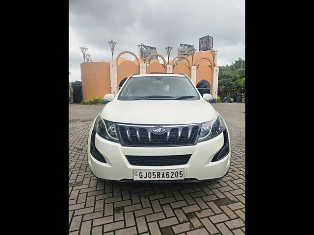 Used 2017 Mahindra XUV500 in Surat