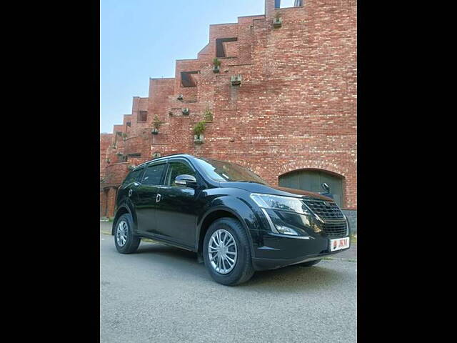 Used Mahindra XUV500 W7 [2018-2020] in Delhi