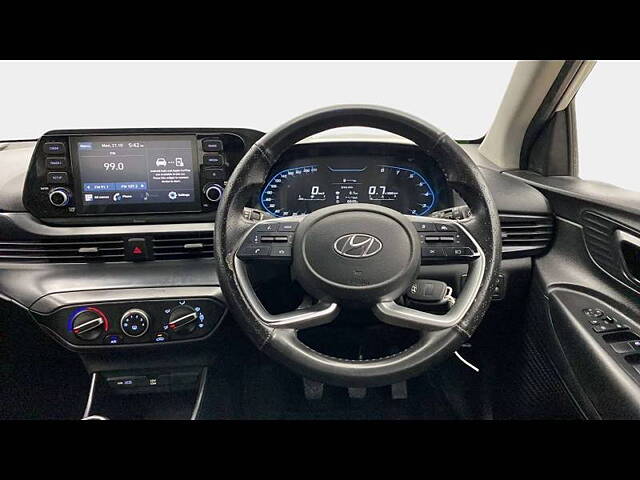 Used Hyundai i20 [2020-2023] Sportz 1.2 MT [2020-2023] in Delhi