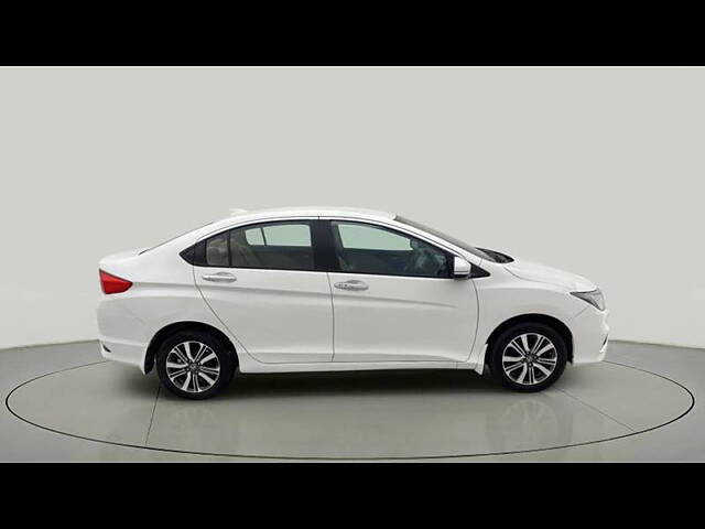 Used Honda City 4th Generation V Petrol [2017-2019] in Ahmedabad