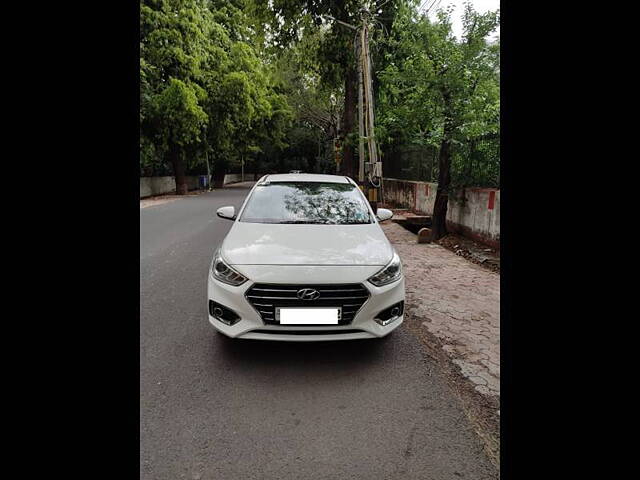 Used Hyundai Verna [2017-2020] SX 1.6 CRDi in Delhi