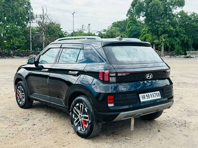 Used Hyundai Venue [2022-2023] SX 1.2 Petrol in Delhi