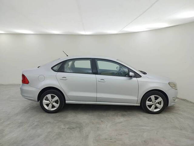 Used Skoda Rapid [2015-2016] 1.6 MPI Style Plus AT in Coimbatore