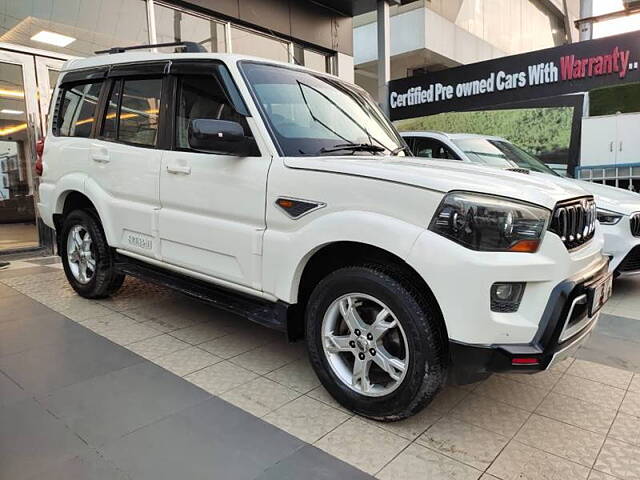 Used Mahindra Scorpio [2014-2017] S8 in Lucknow