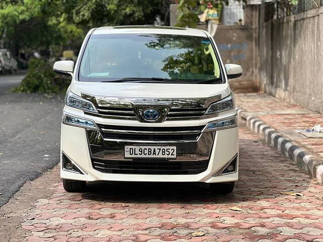 Used 2023 Toyota Vellfire in Delhi