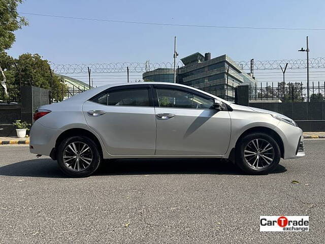 Used Toyota Corolla Altis [2014-2017] VL AT Petrol in Delhi