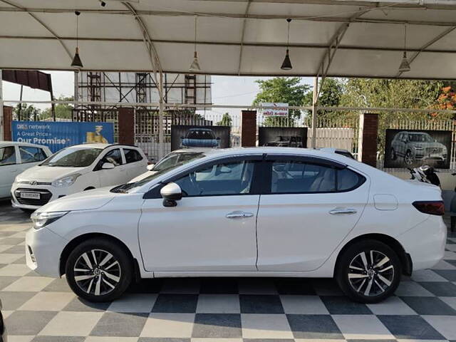 Used Honda City 4th Generation ZX Petrol in Kheda