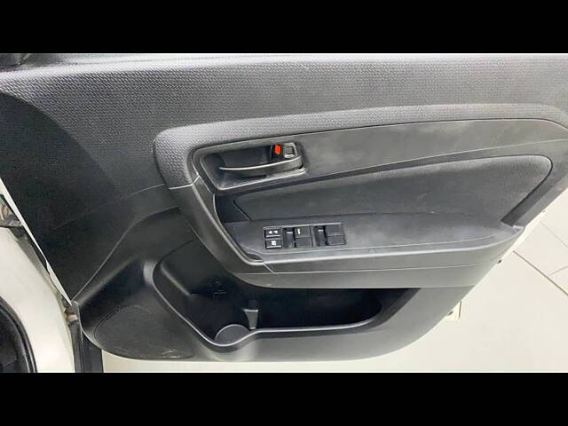 Used Maruti Suzuki Vitara Brezza [2020-2022] VXi AT SHVS in Delhi