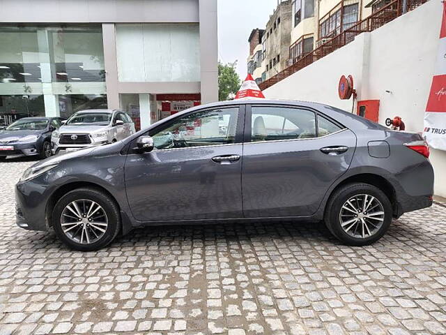 Used Toyota Corolla Altis [2014-2017] VL AT Petrol in Delhi