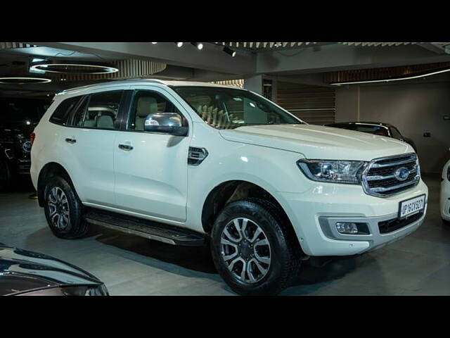 Used Ford Endeavour Titanium Plus 2.0 4x2 AT in Delhi