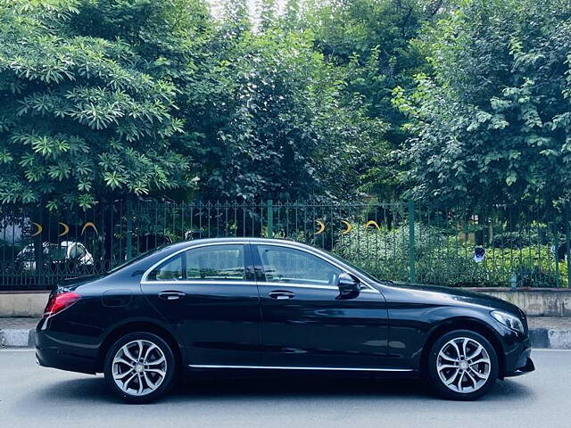 Used Mercedes-Benz C-Class [2014-2018] C 200 Avantgarde in Delhi