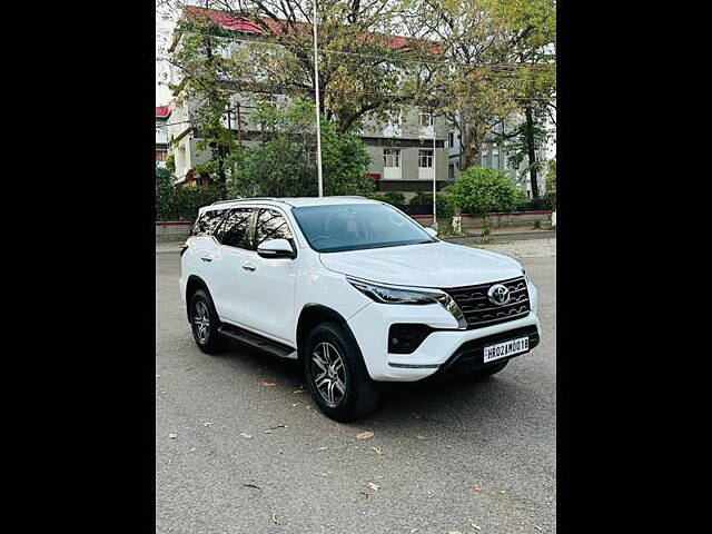 Used Toyota Fortuner [2016-2021] 2.8 4x2 AT [2016-2020] in Chandigarh