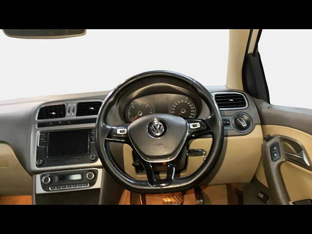 Used Volkswagen Vento [2015-2019] Highline Diesel AT [2015-2016] in Chandigarh