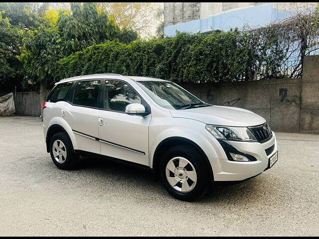 Used Mahindra XUV500 [2015-2018] W6 1.99 in Delhi