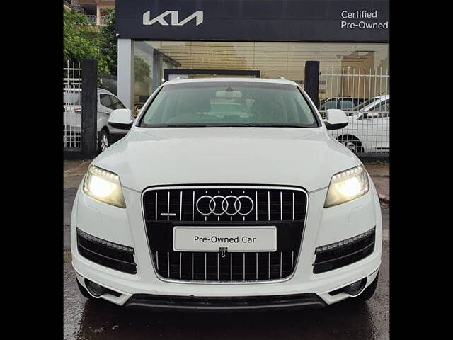 Used 2015 Audi Q7 in Surat