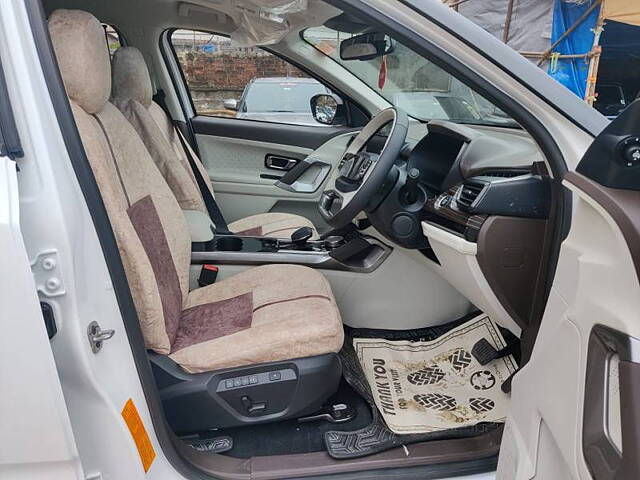 Used Tata Safari Accomplished Plus Dual Tone AT in Mumbai