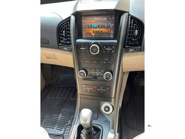 Used Mahindra XUV500 W9 [2018-2020] in Thane