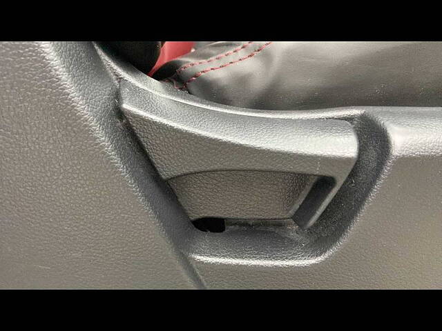 Used Mahindra XUV300 [2019-2024] 1.5 W4 [2019-2020] in Delhi