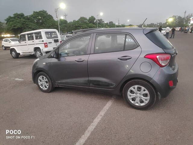 Used Hyundai Grand i10 [2013-2017] Magna 1.1 CRDi [2016-2017] in Chandigarh