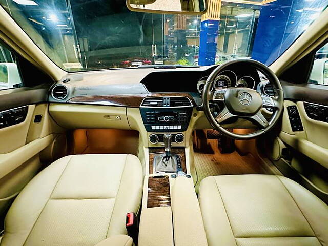 Used Mercedes-Benz C-Class [2010-2011] 200 CGI Elegance in Hyderabad