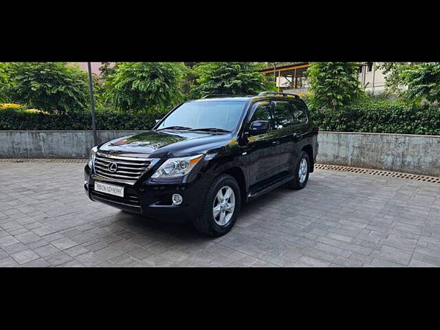 Used Lexus LX 570 V8 AT in Mumbai