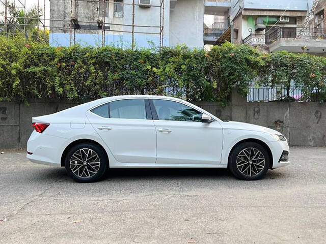 Used Skoda Octavia L&K 2.0 in Delhi