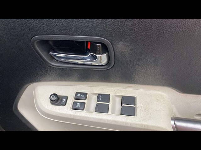 Used Maruti Suzuki Ignis [2020-2023] Zeta 1.2 AMT in Hyderabad