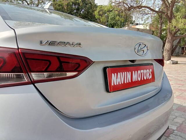 Used Hyundai Verna [2017-2020] SX 1.6 CRDi in Ahmedabad