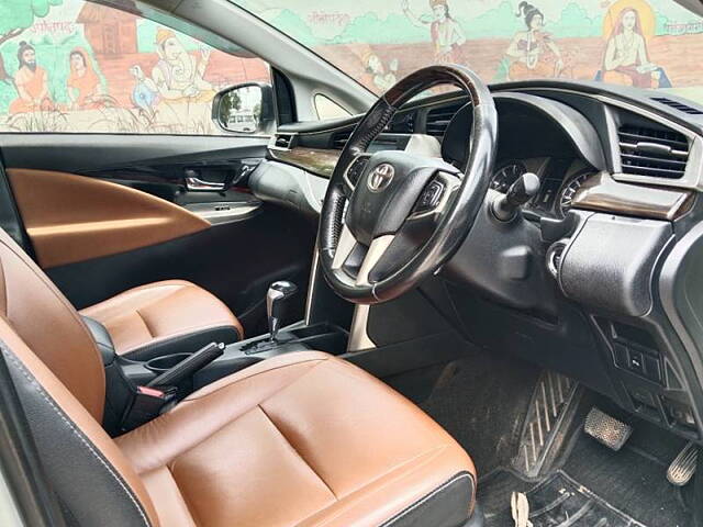 Used Toyota Innova Crysta [2016-2020] 2.8 ZX AT 7 STR [2016-2020] in Vadodara