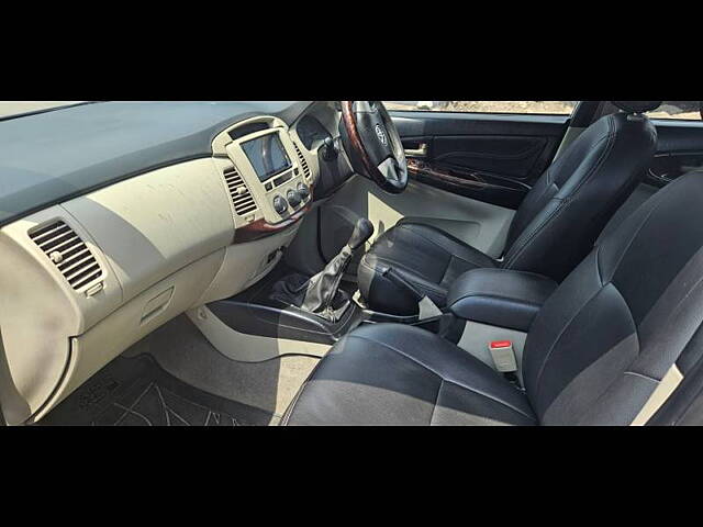 Used Toyota Innova [2009-2012] 2.5 GX 8 STR BS-IV in Mumbai