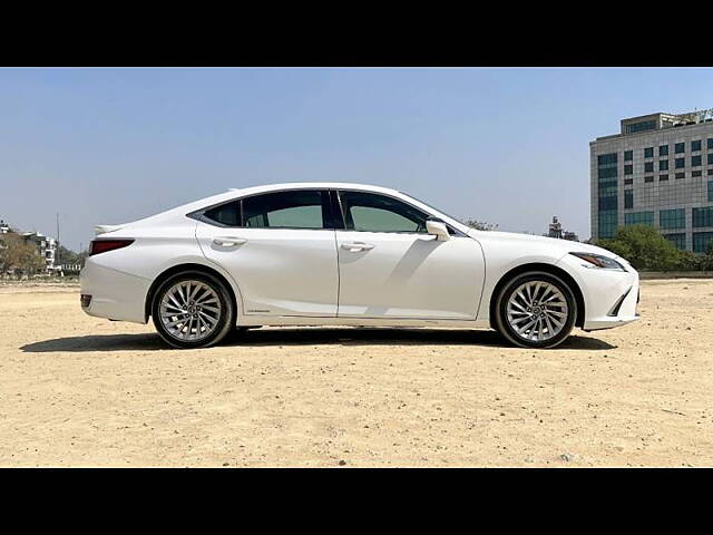 Used Lexus ES 300h Luxury [2020-2021] in Delhi