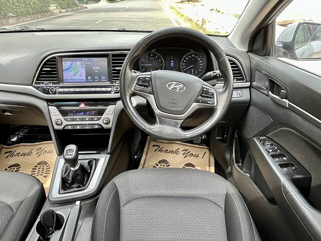 Used Hyundai Elantra [2016-2019] 2.0 SX MT in Delhi