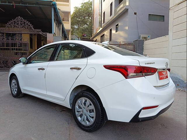 Used Hyundai Verna [2017-2020] EX 1.6 CRDi [2017-2018] in Delhi