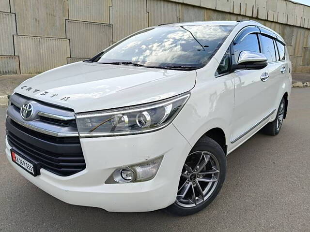 Used Toyota Innova Crysta [2016-2020] 2.4 V Diesel in Bangalore