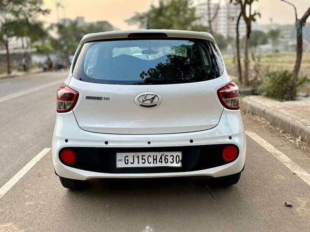 Used Hyundai Grand i10 Magna 1.2 Kappa VTVT in Surat