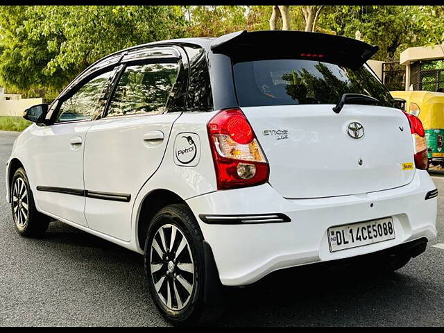 Used Toyota Etios Liva V Dual Tone in Delhi