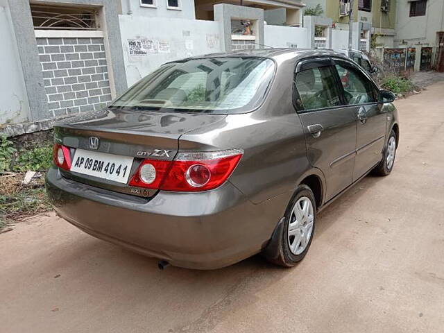 Used Honda City ZX GXi in Hyderabad