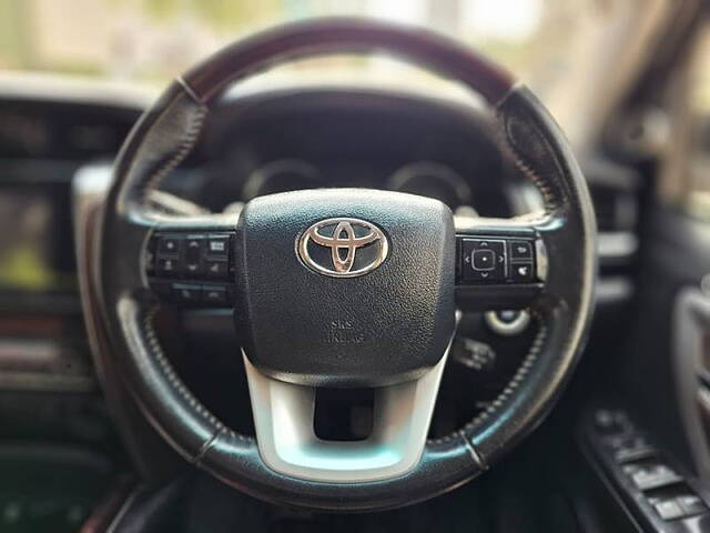 Used Toyota Fortuner [2016-2021] 2.8 4x4 AT in Mumbai