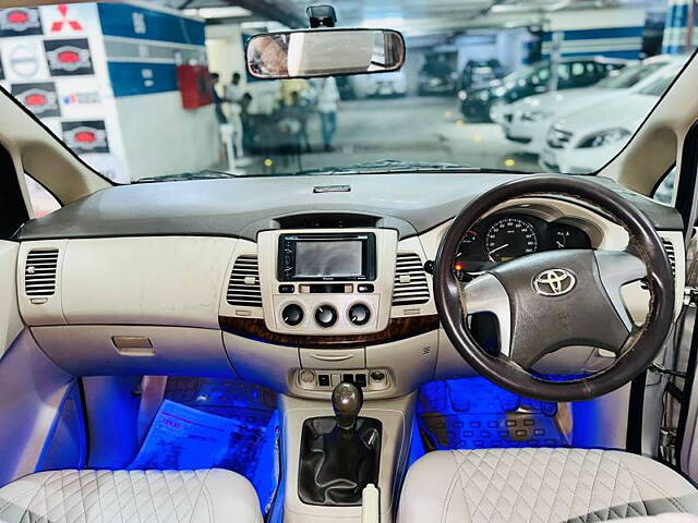 Used Toyota Innova [2012-2013] 2.5 GX 8 STR BS-III in Mumbai