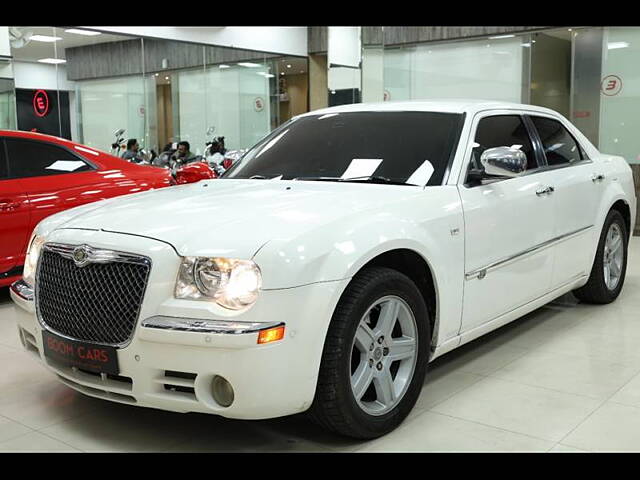 Used Chrysler 300 C SRT-8 3.0 V6 in Chennai