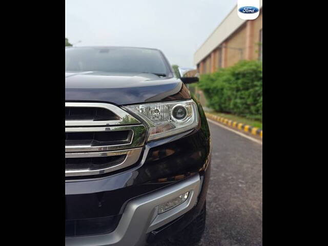 Used Ford Endeavour [2016-2019] Titanium 3.2 4x4 AT in Delhi